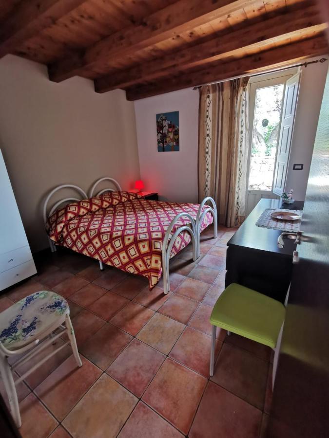 Le Case Di Bacco Santa Venerina Bagian luar foto