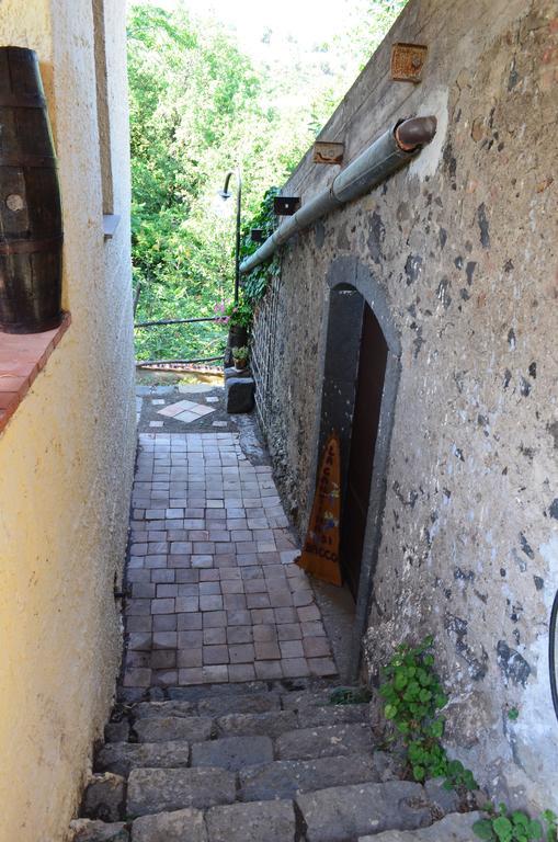 Le Case Di Bacco Santa Venerina Ruang foto