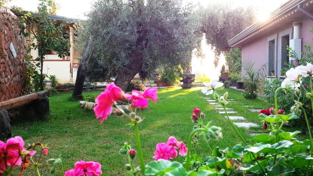 Le Case Di Bacco Santa Venerina Ruang foto