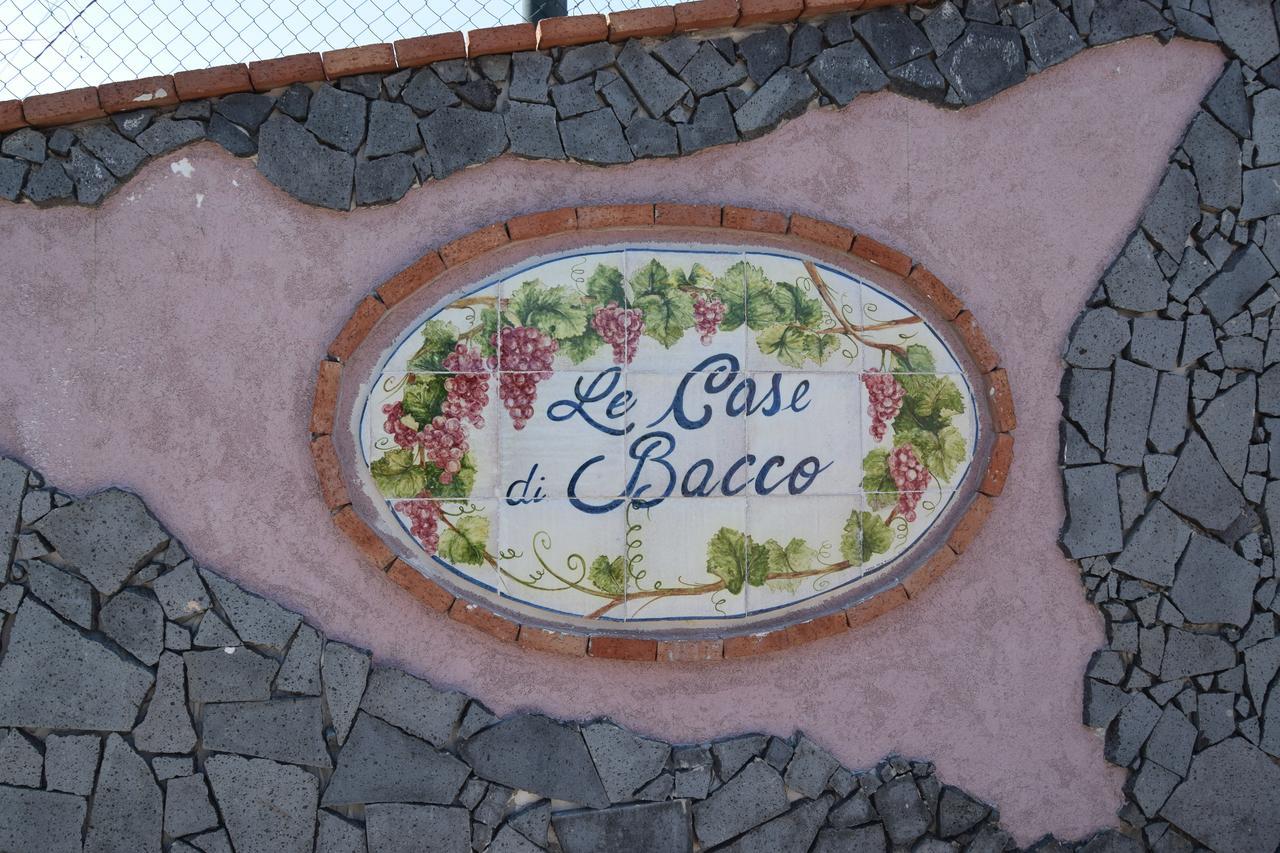 Le Case Di Bacco Santa Venerina Bagian luar foto